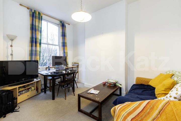 Spacious 3 bedroom property located in Highbury close to Arsenal Station  Drayton Park, Highbury